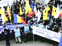 demonstranți